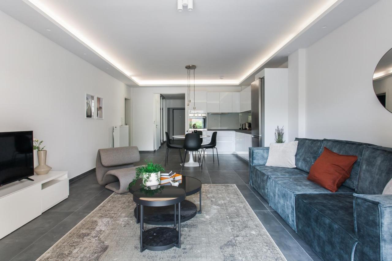 Stellar 3Br Apartment With Balcony By Upstreet Афины Экстерьер фото